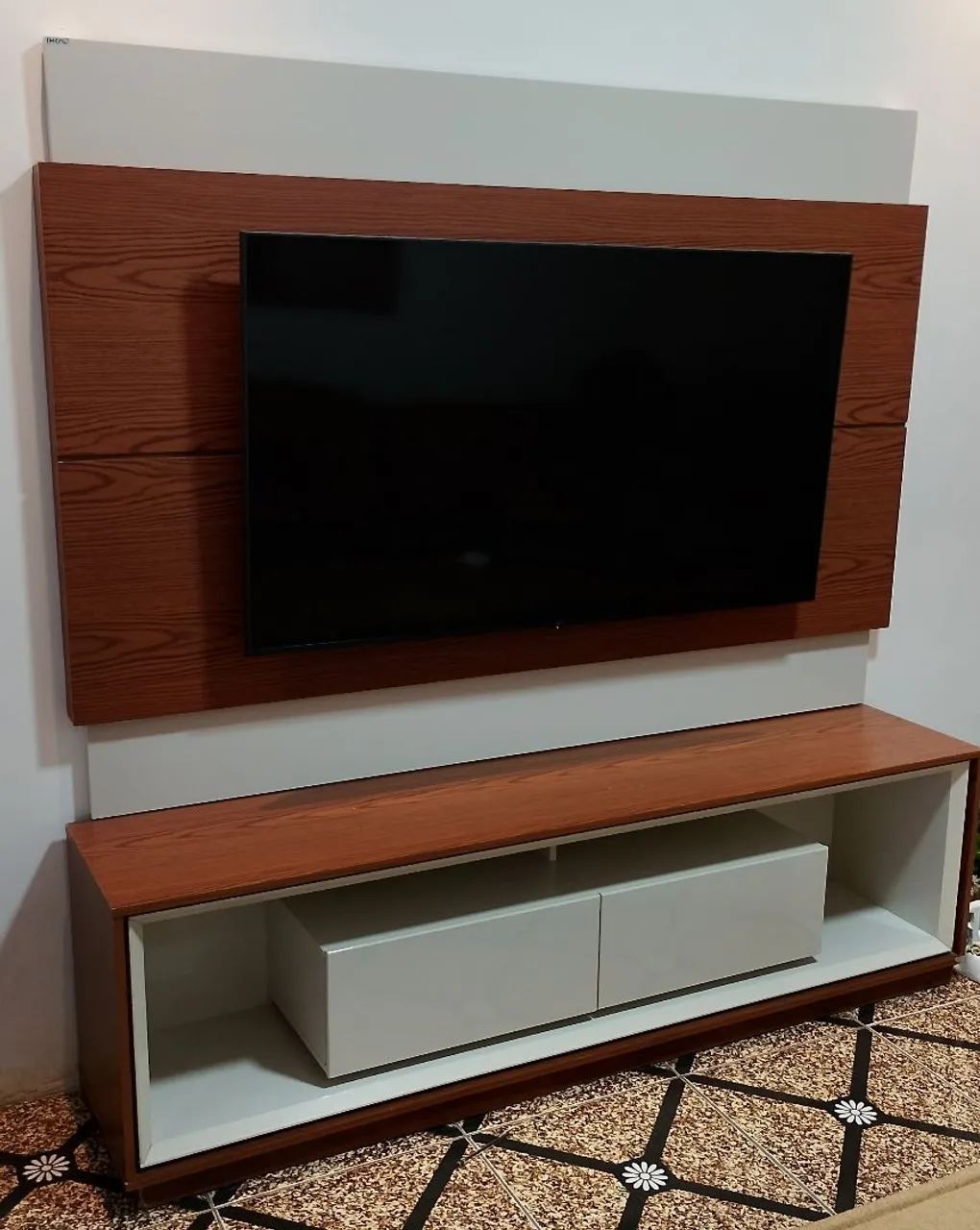 Rack com painel de Tv