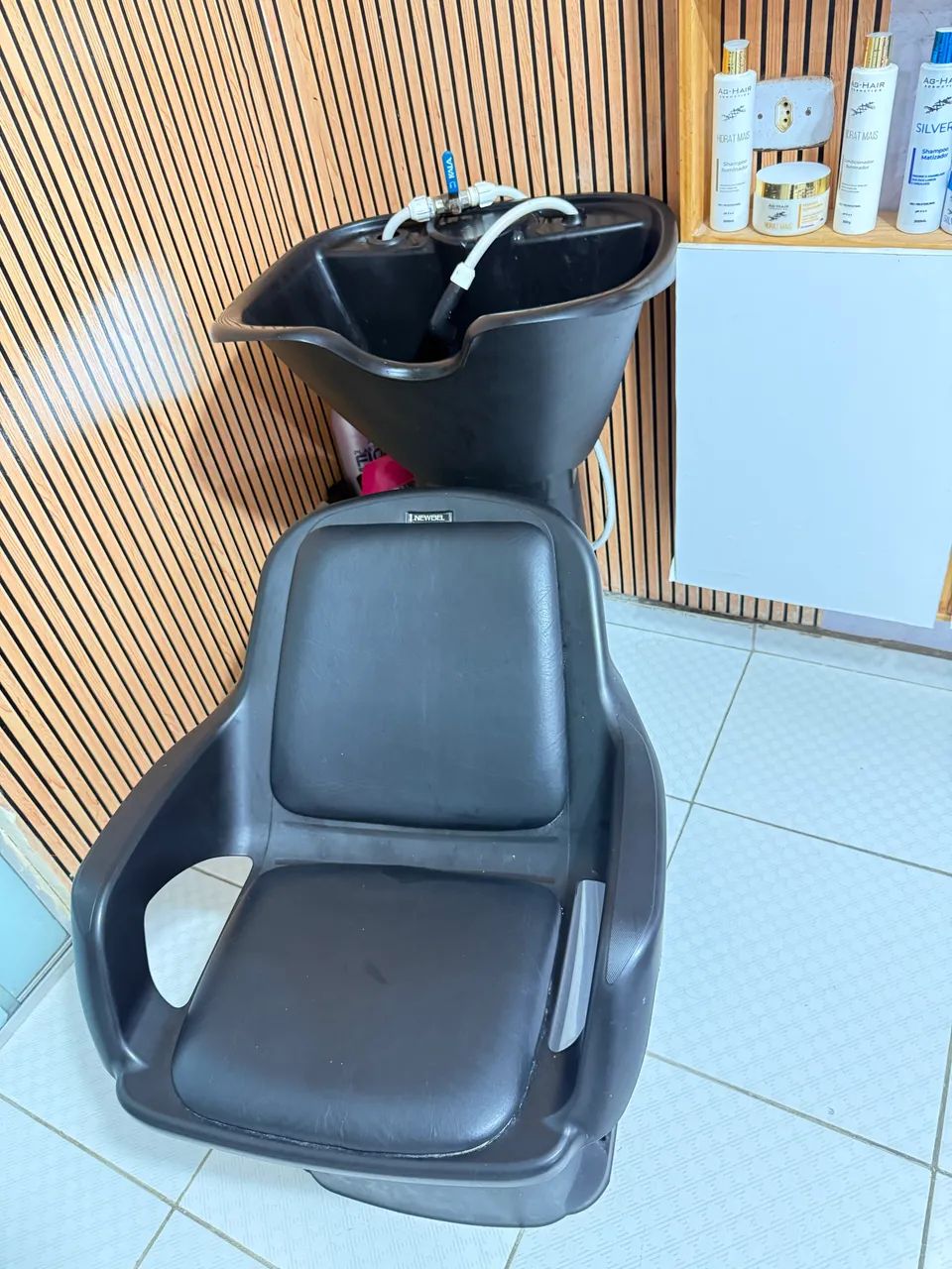 Vende-se cadeira hidráulica e lavatório  - Foto 4