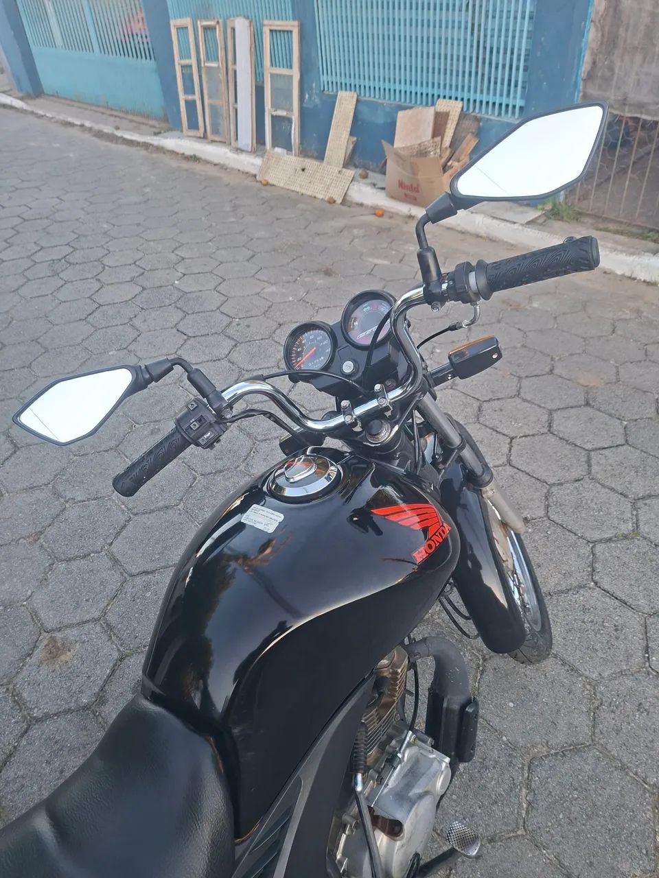 Honda titan 125 - Foto 3