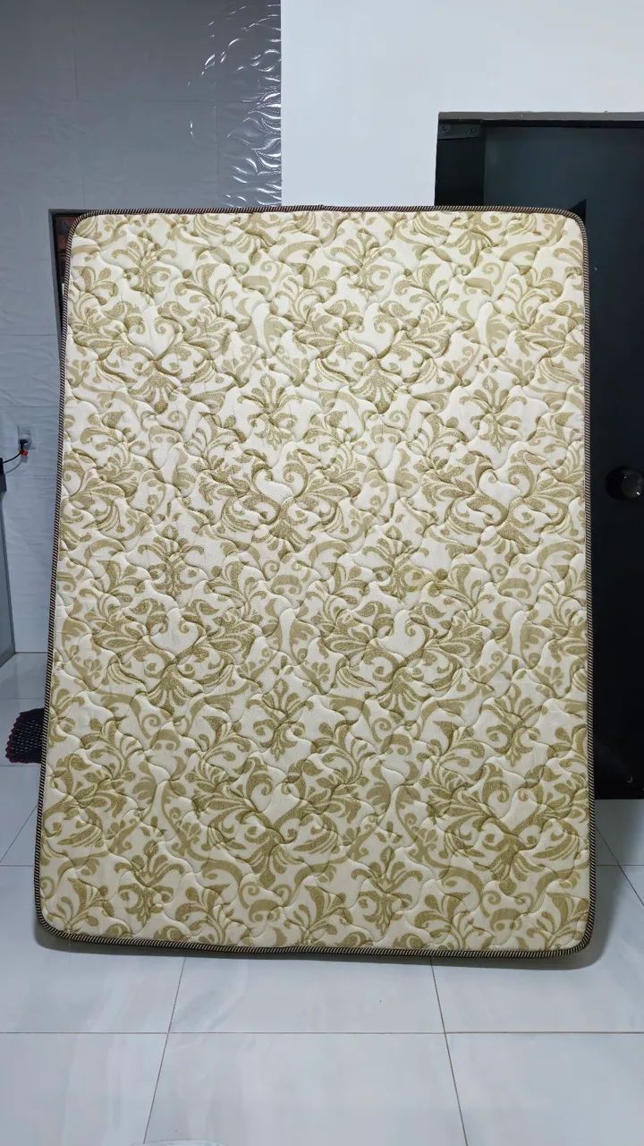 COLCHÃO DE CAMA BOX SEMI NOVO - Foto 2