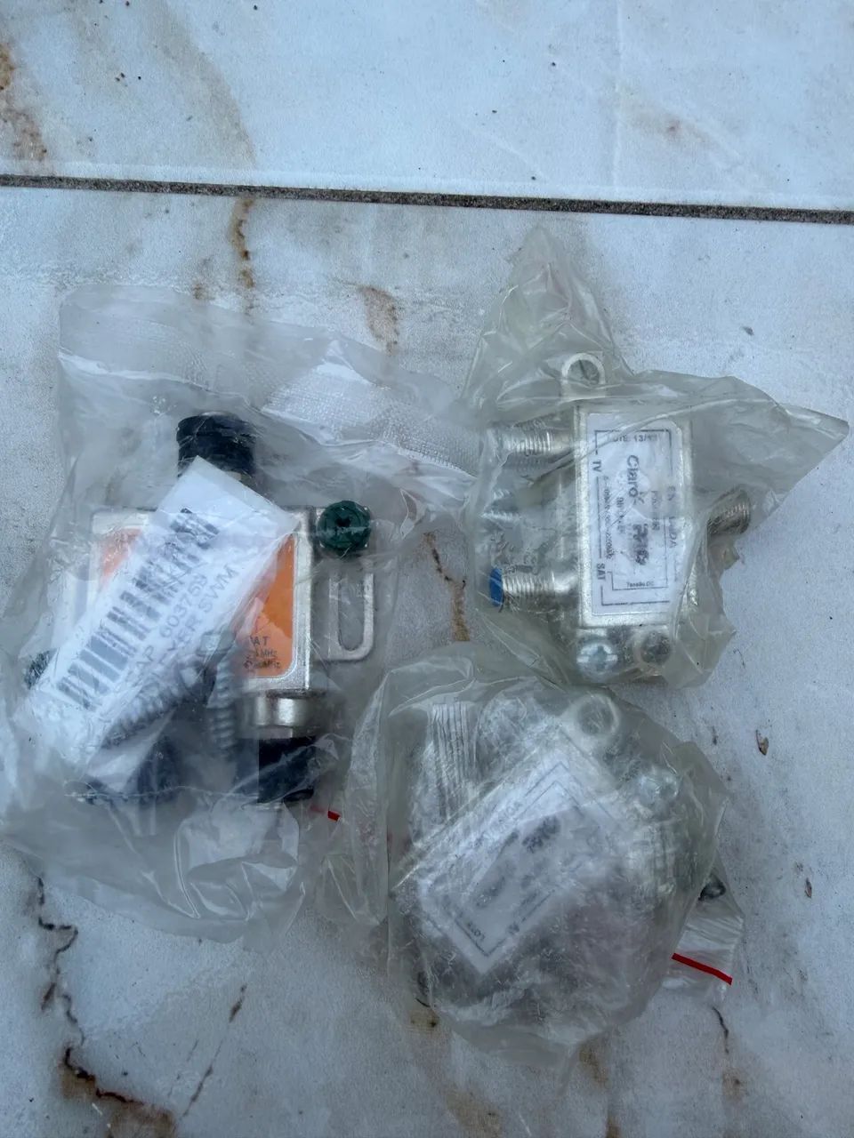 Materiais para antena e cabos  - Foto 5