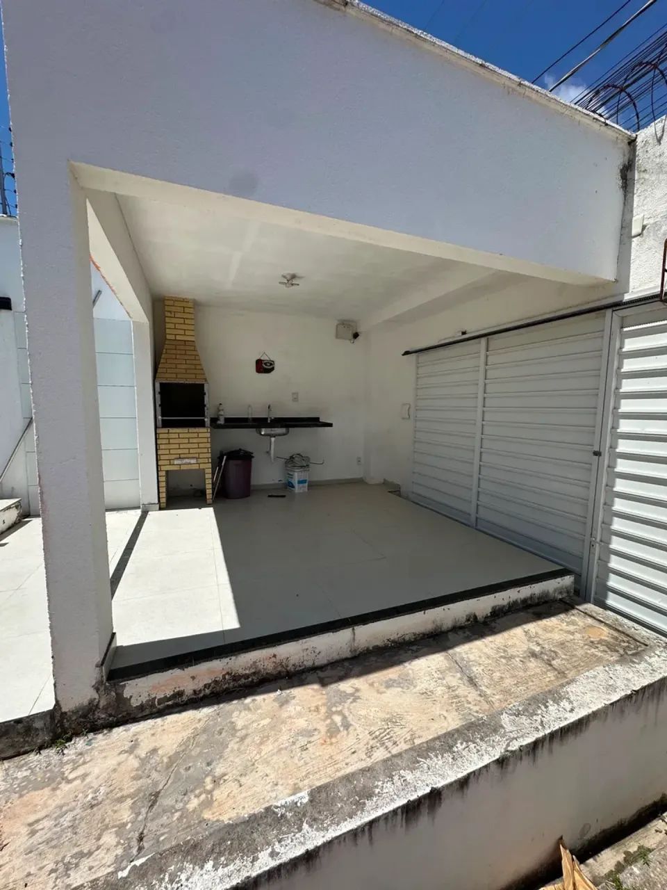 Casa Solta Duplex Bem Localizada Semi Mobiliada Aracagy - Foto 4