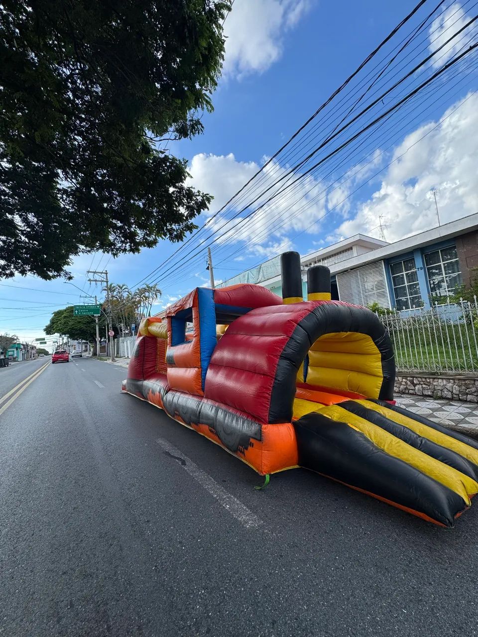 LOCAÇÃO DE BRINQUEDOS INFLÁVEIS