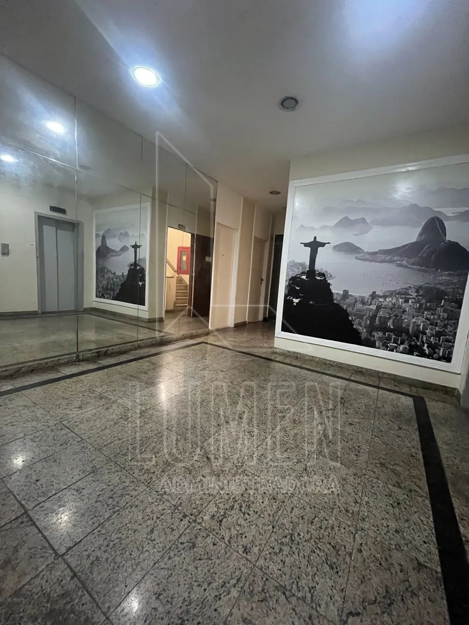 Conjunto de Salas Comerciais no Centro -RJ.