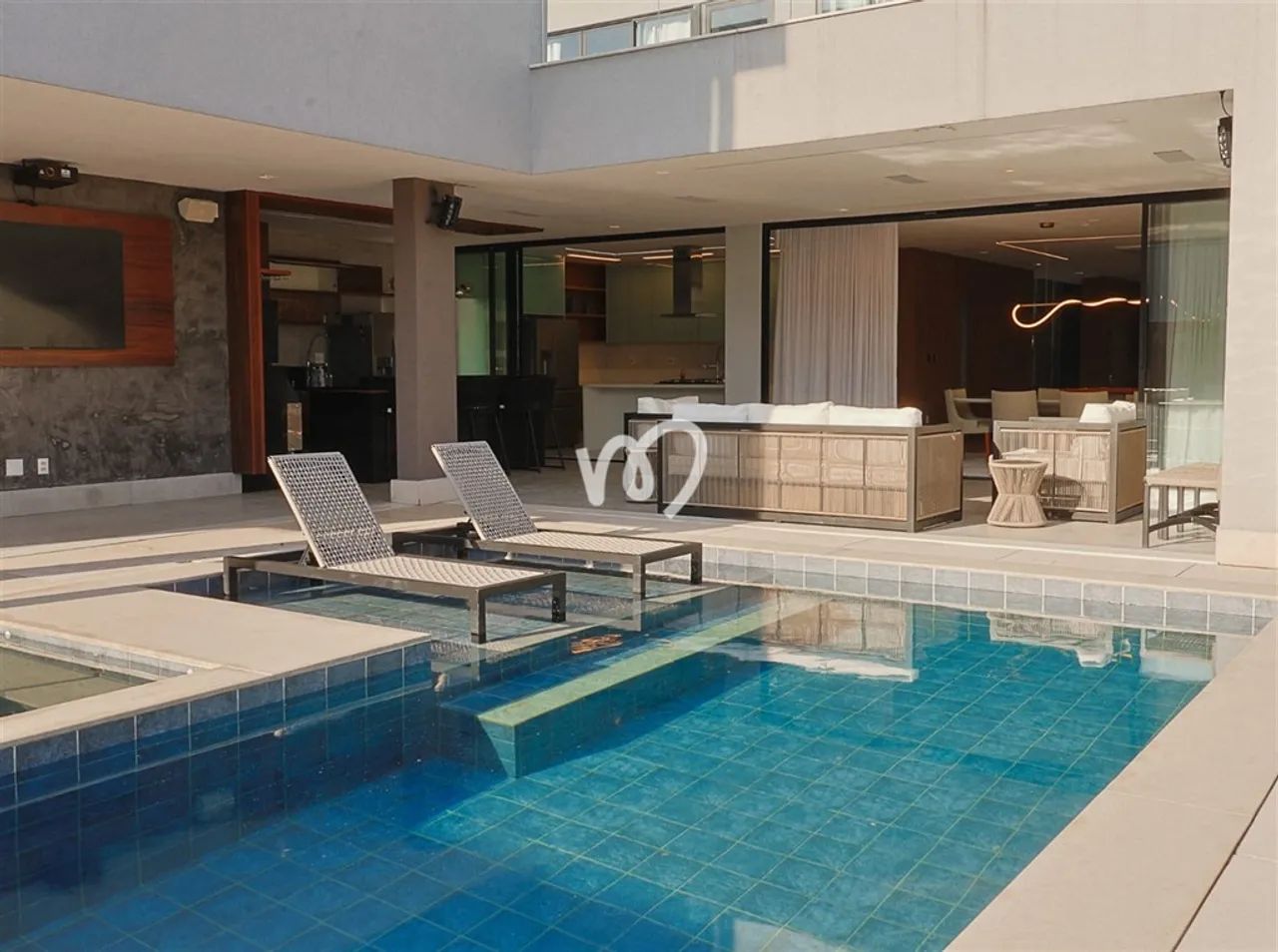 CASA COM 5 SUÍTES Á VENDA NO CONDOMÍNIO ALPHAVILLE - BARRA DA TIJUCA - Foto 6