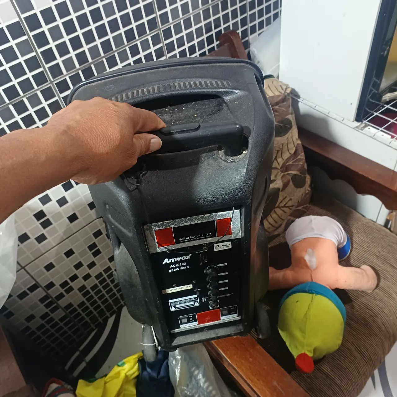 Caixa de som recarregável  - Foto 2