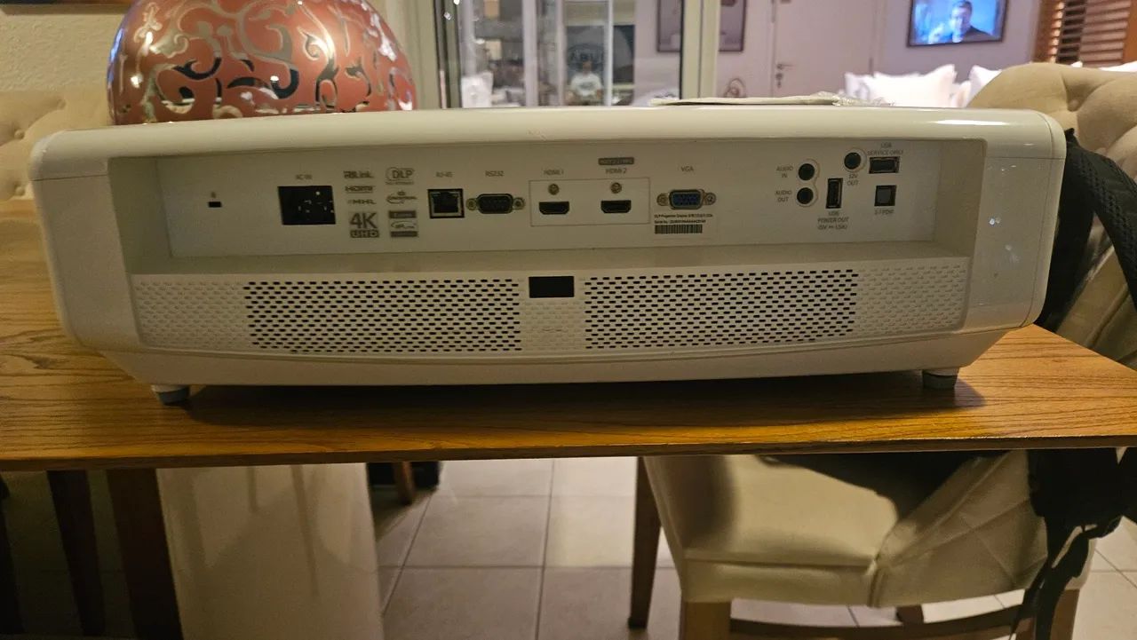 Projetor Optoma UHD 60 - Foto 2