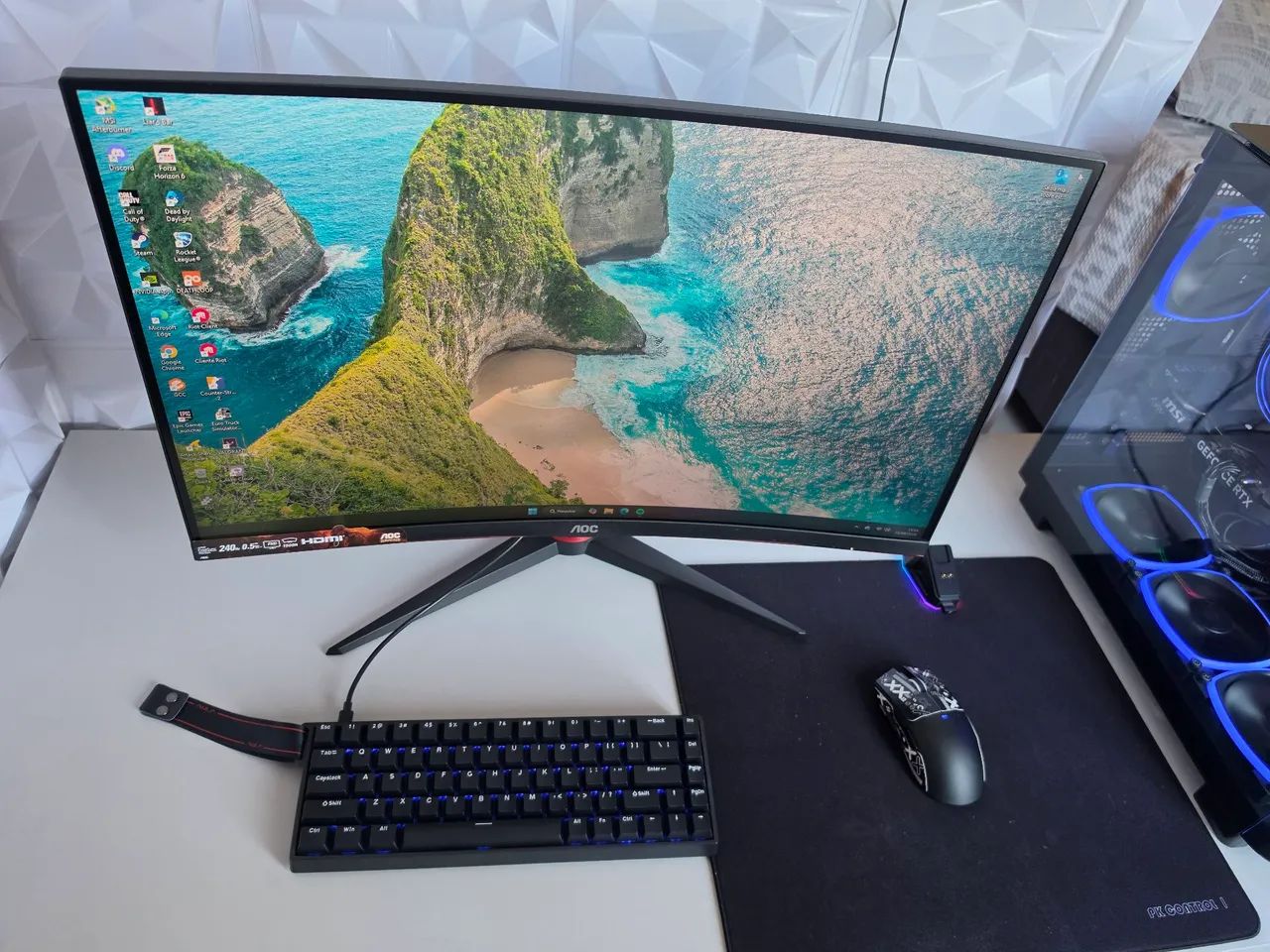 Monitor aoc curvo legend 27 240HZ
