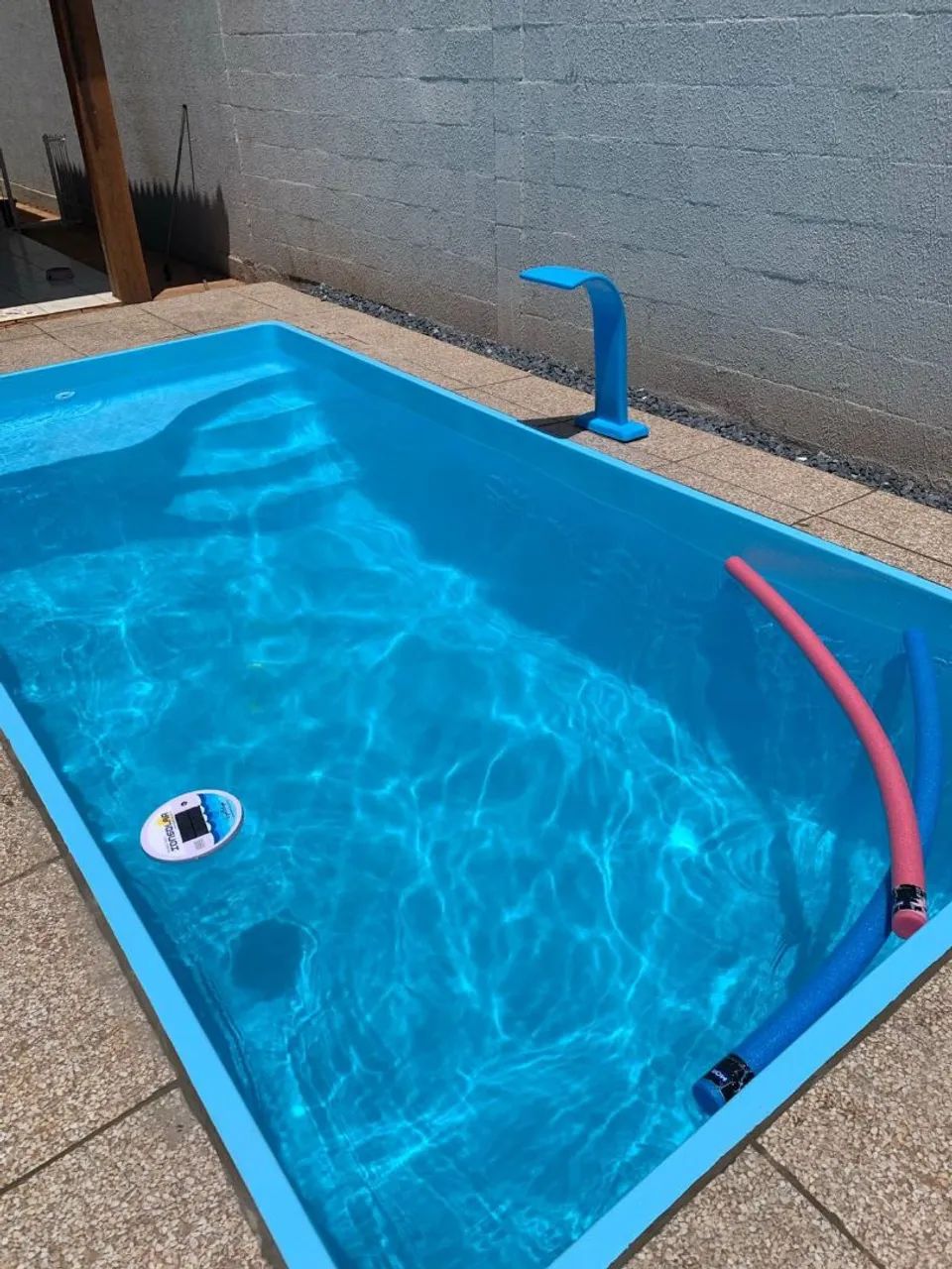 Piscina diretamente da fábrica vendemos sem instalação e incluso escavação e instalação  - Foto 2