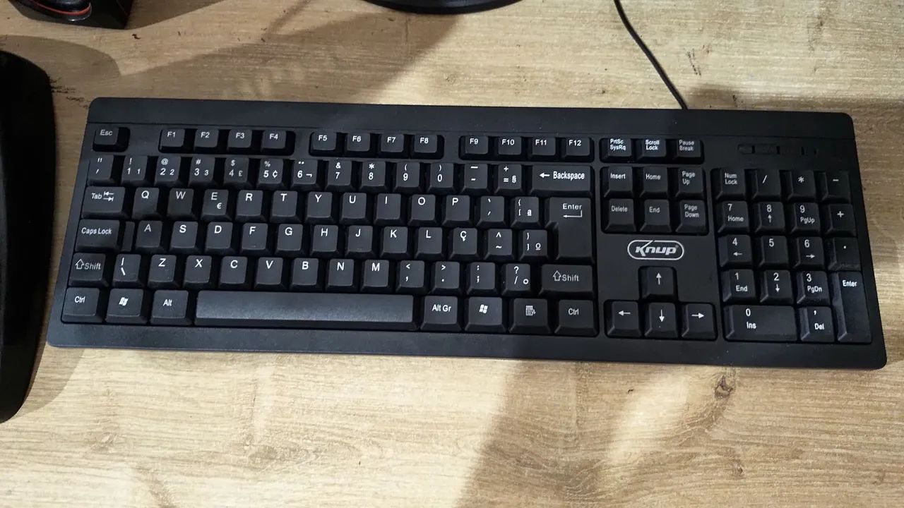 CPU + Teclado e caixinha de som - Foto 5