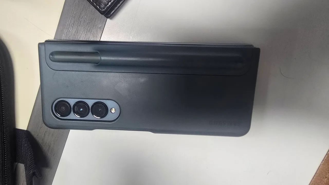  Vende-se samsung Fold 4 - Foto 2