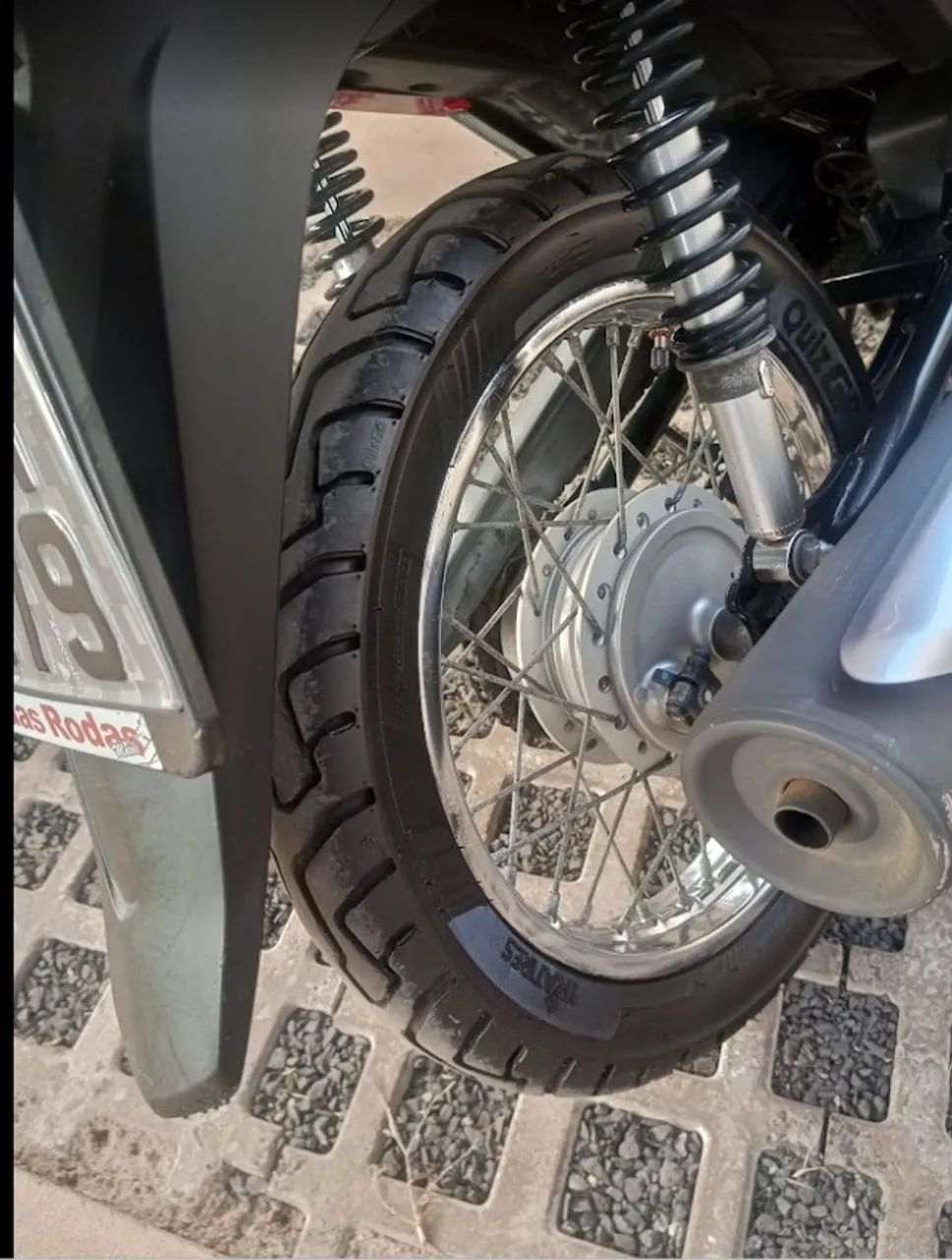 Excelente moto Km baixo  - Foto 2