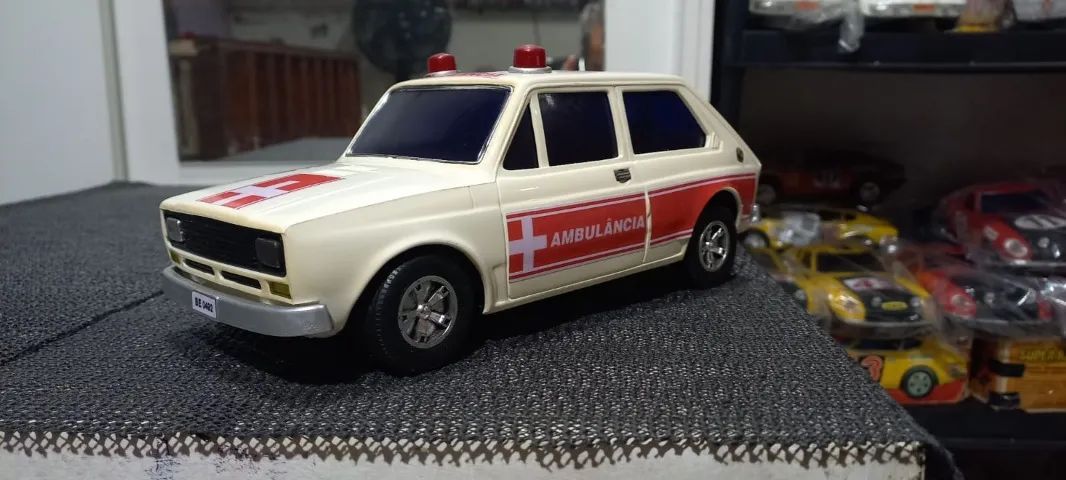 Bate Volta  Estrela Fiat Ambulancia  - Foto 2