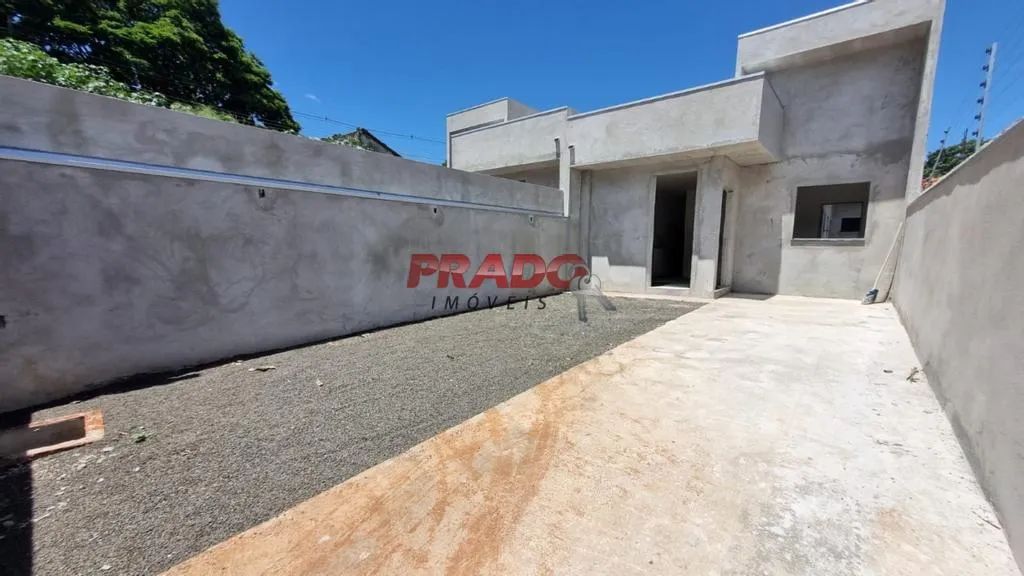 Casa à venda em Maringá, Conjunto Habitacional Requião, com 3 quartos, com 77 m² - Foto 2