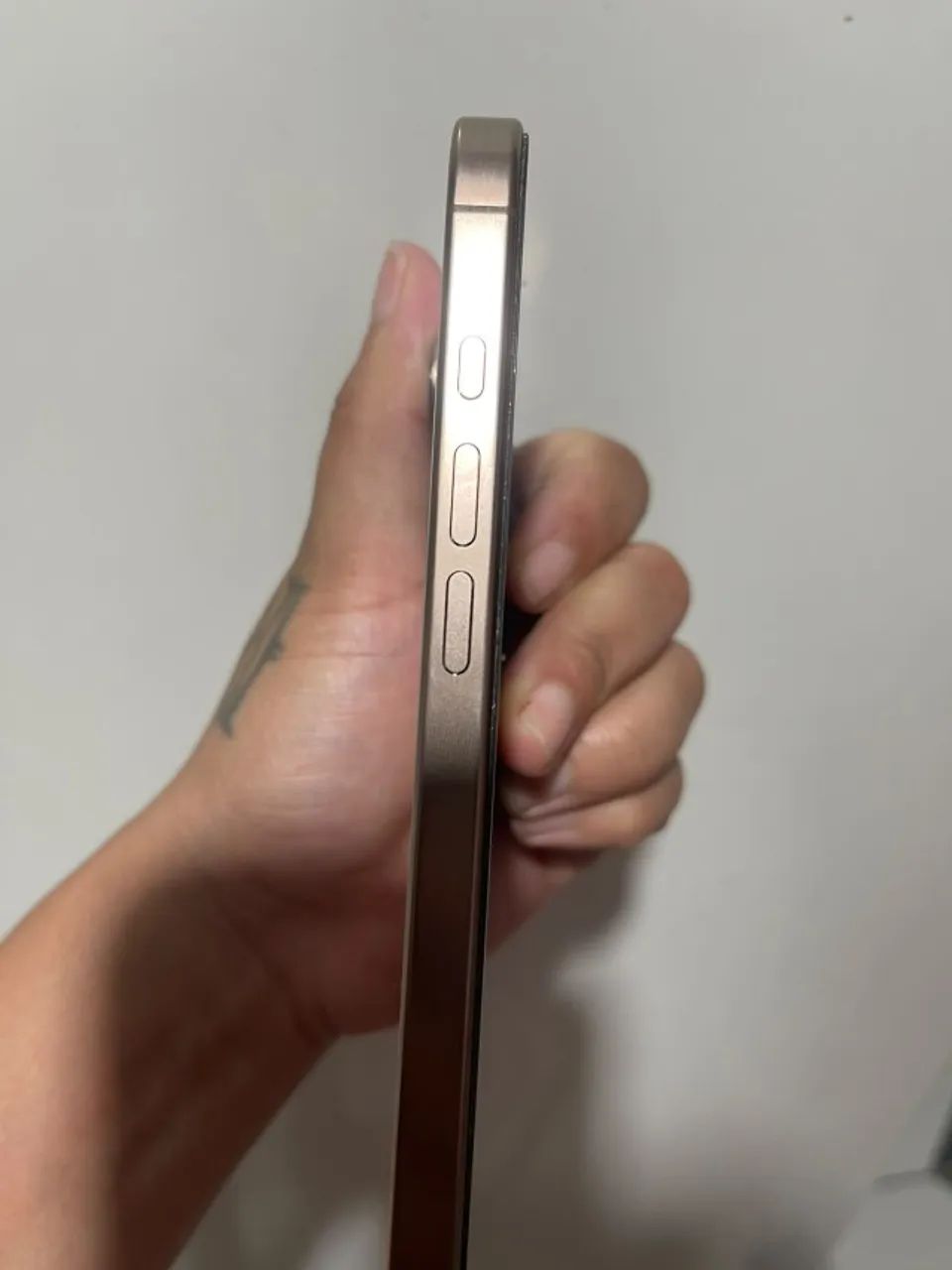 iPhone 16 Pro Max 256GB Desert  - Foto 4