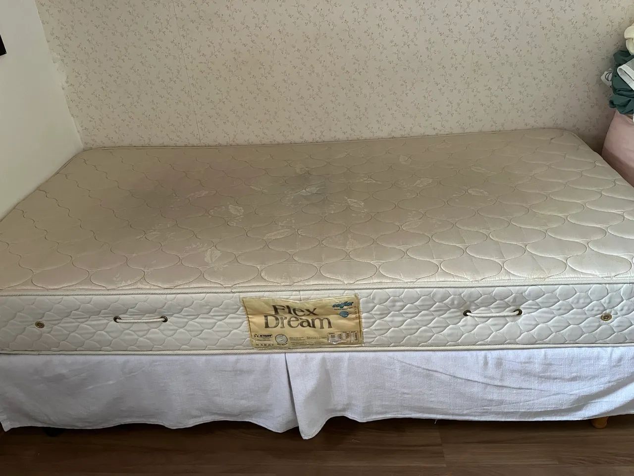 Cama box solteirão-viúvo 900,00 - Foto 3