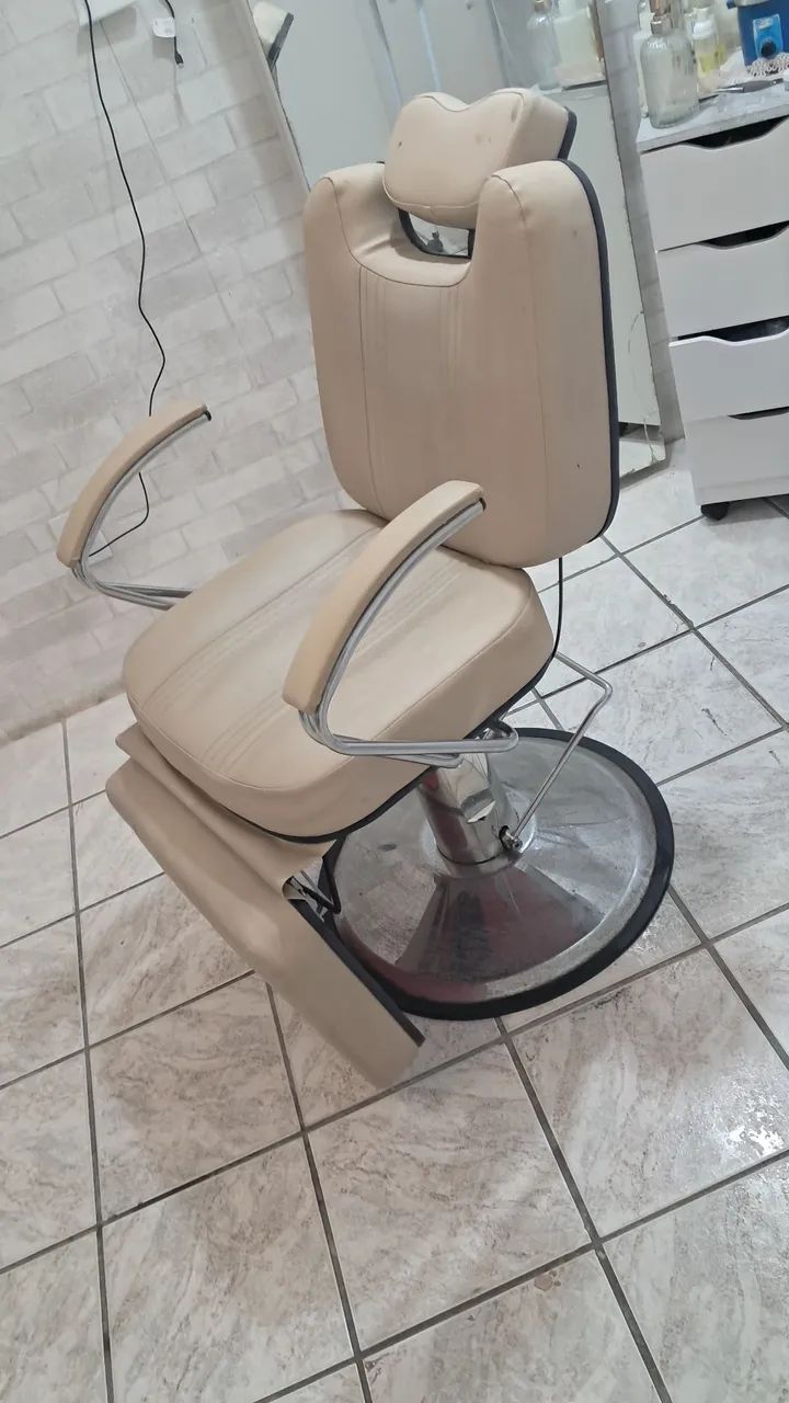 Cadeira Estética Reclinável  - Foto 2