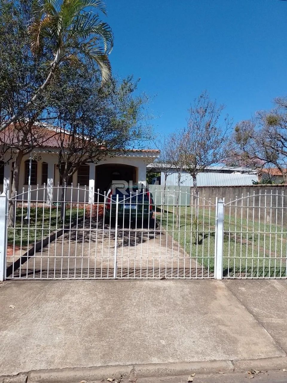 Casa à venda em Santo Antônio de Posse, Centro, com 4 quartos, com 300 m² - Foto 2