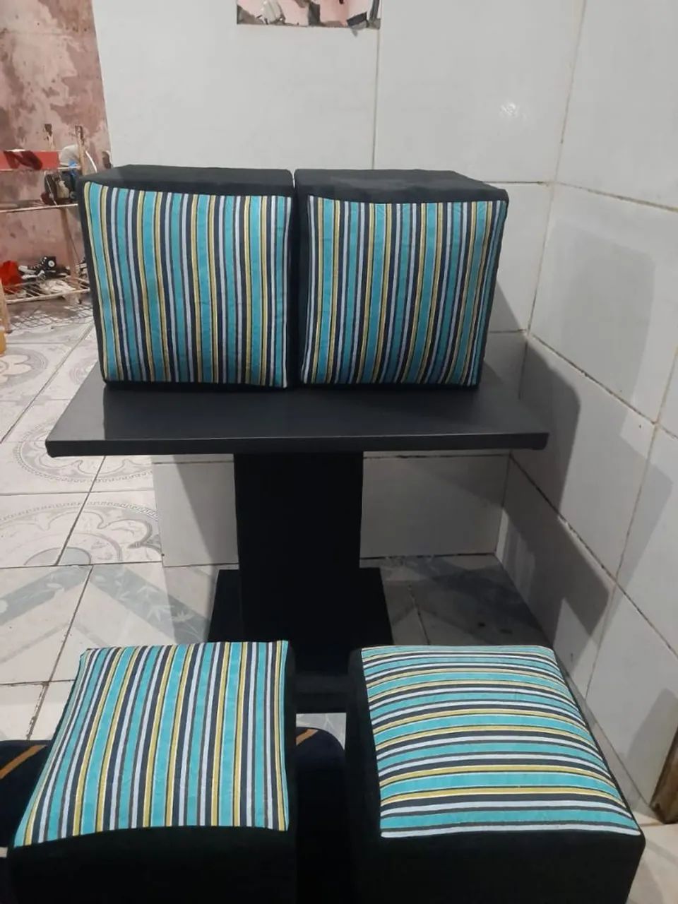 Mesa com puff - Foto 4