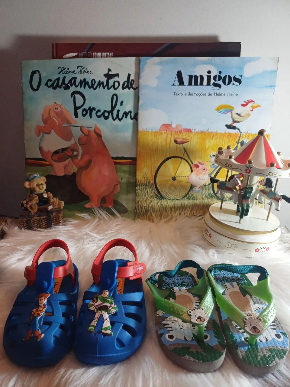 1 Babuche Disney Toy Store (usado) + 1 chinelo Pimpolho (novo) - Foto 4