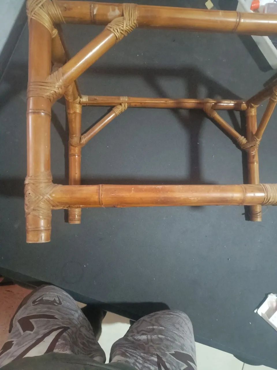  mesa de centro rústica feita de bambu (cana-da-índia). - Foto 4