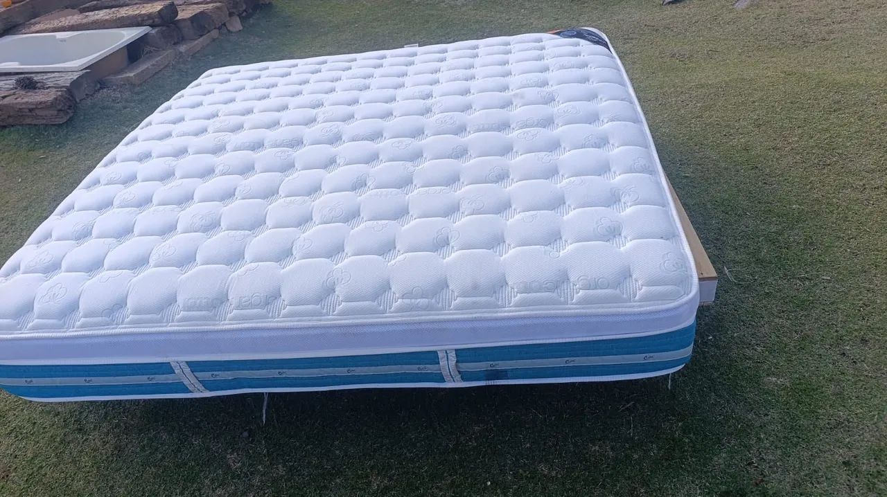 Colchão Box king size Castor Novo