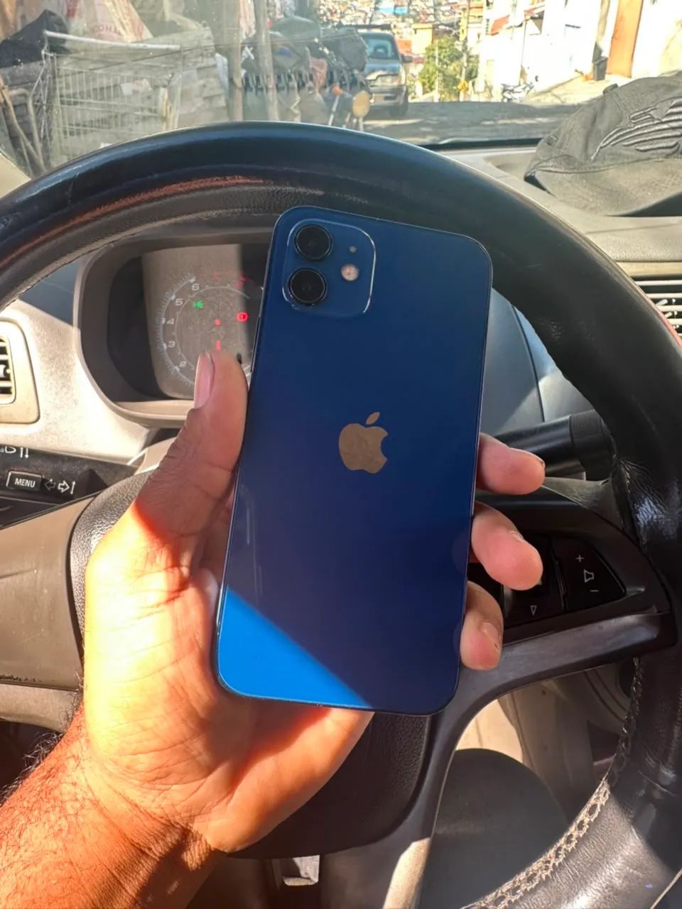 VENDO IPHONE 12 64GB - Foto 3