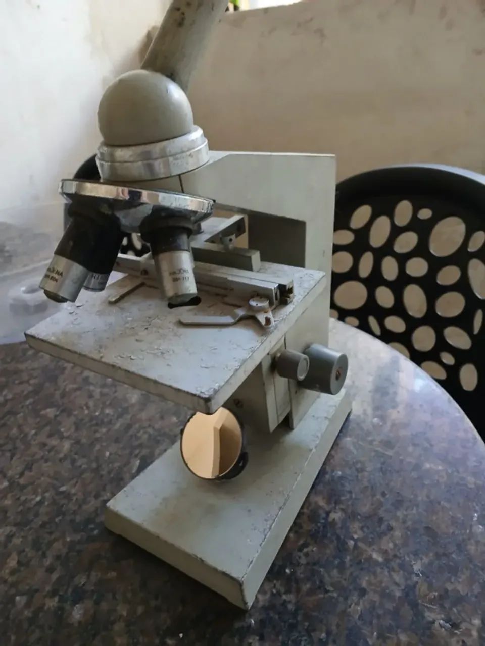 Microscópio antigo - Foto 3