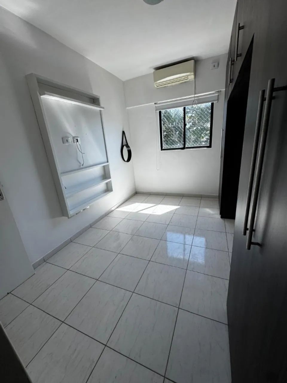 APARTAMENTO EM CANDEIAS COM VARANDA  - Foto 5