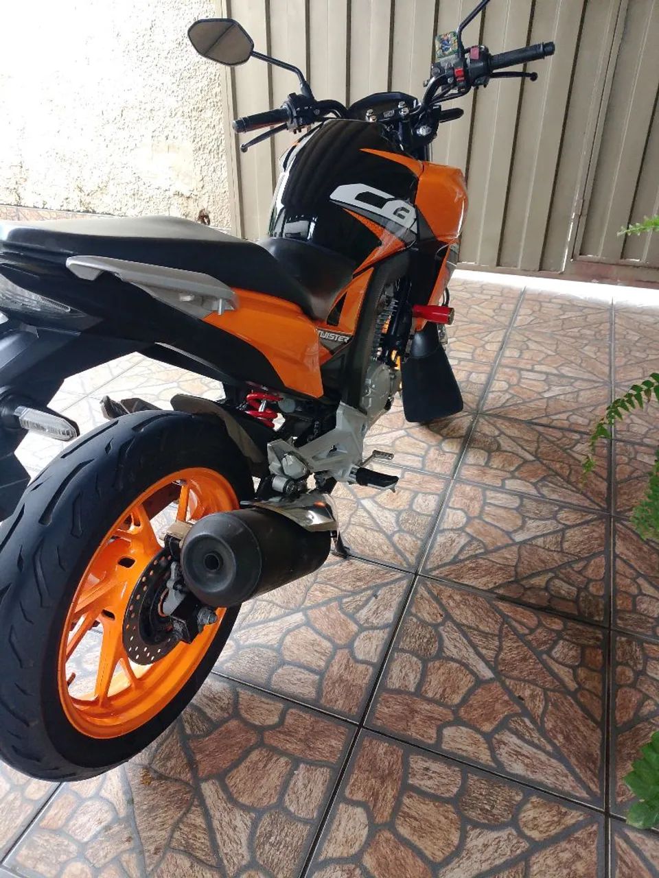 Twister CB 250 - Foto 3