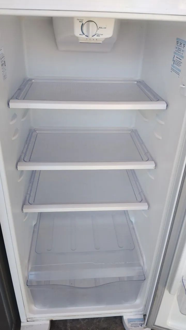 Geladeira Electrolux DF35A - Foto 3