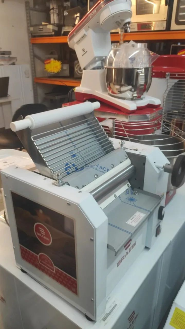 Bh Cilindro laminador 30CM Braesi uso Profissional 