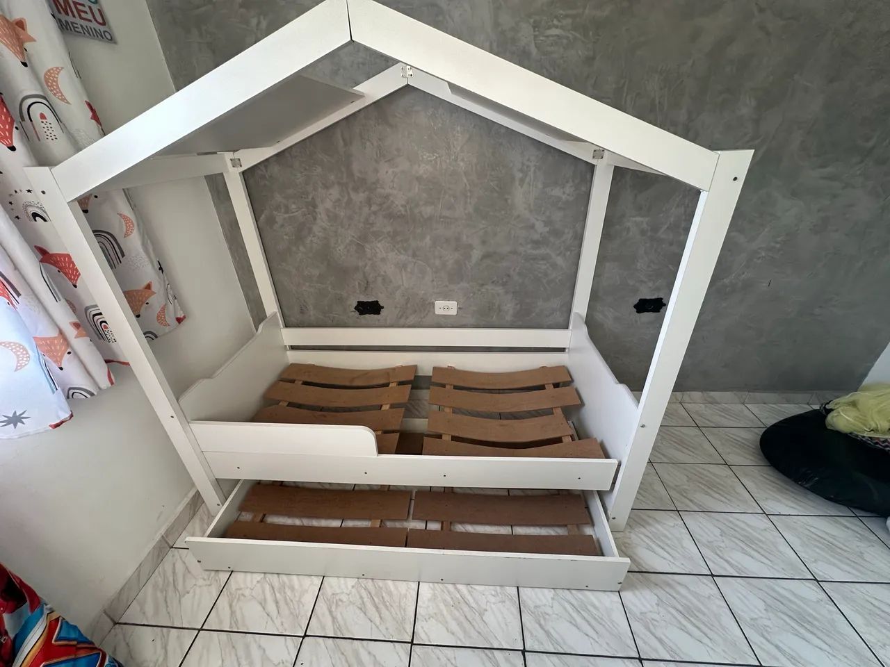 Cama infantil Montessoriana com cama auxiliar  - Foto 4