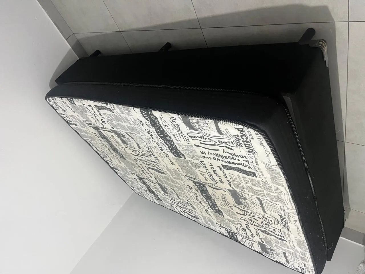Cama box casal, colchão e box 