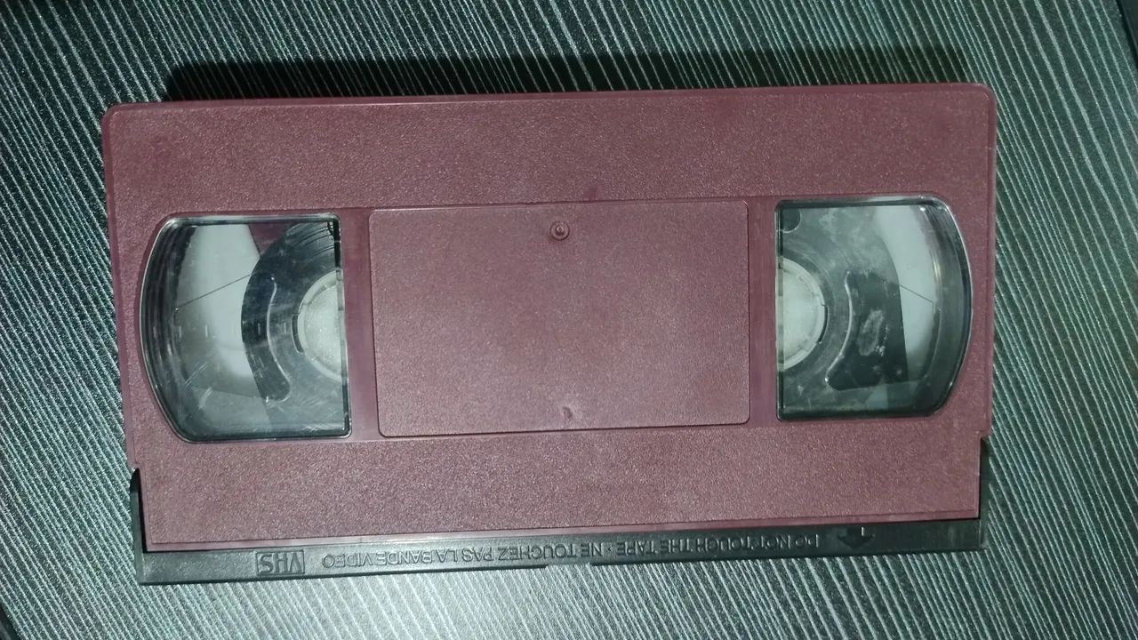 VHS O JOGO DOS ESPÍRITOS LEGENDADO  - Foto 2