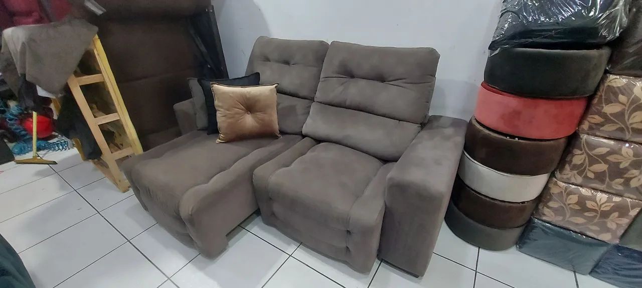 VENDE SE SOFÁ RETRÁTIL E RECLINÁVEL  - Foto 2