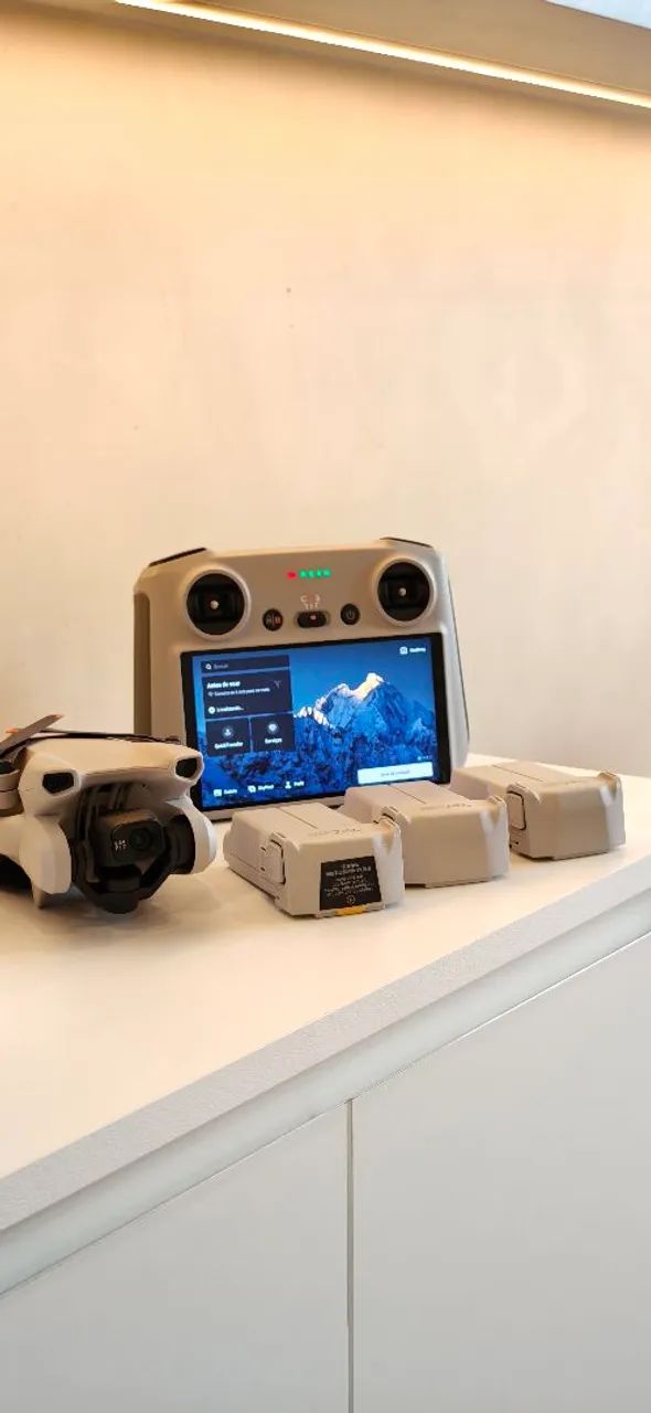 Drone Dji Mini 3 Fly More combo RC - controle com tela - Foto 5