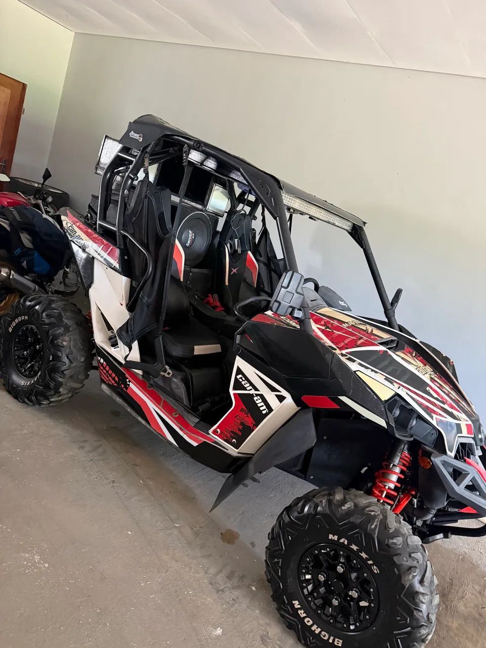 Utv x 2 ano 2014 só pegar e andar nada a fazer - Foto 3