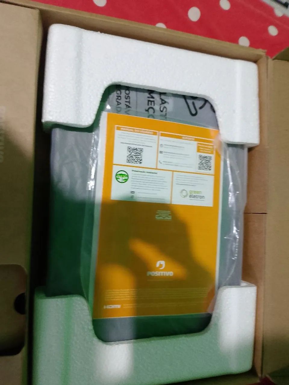 Vende notebook positivo 