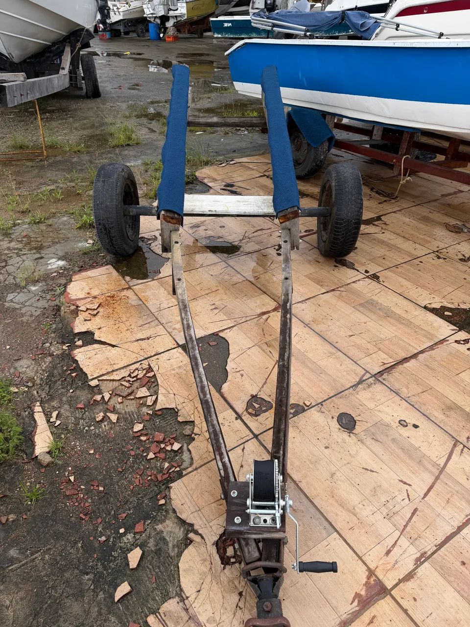 Carreta de encalhe para jetski 