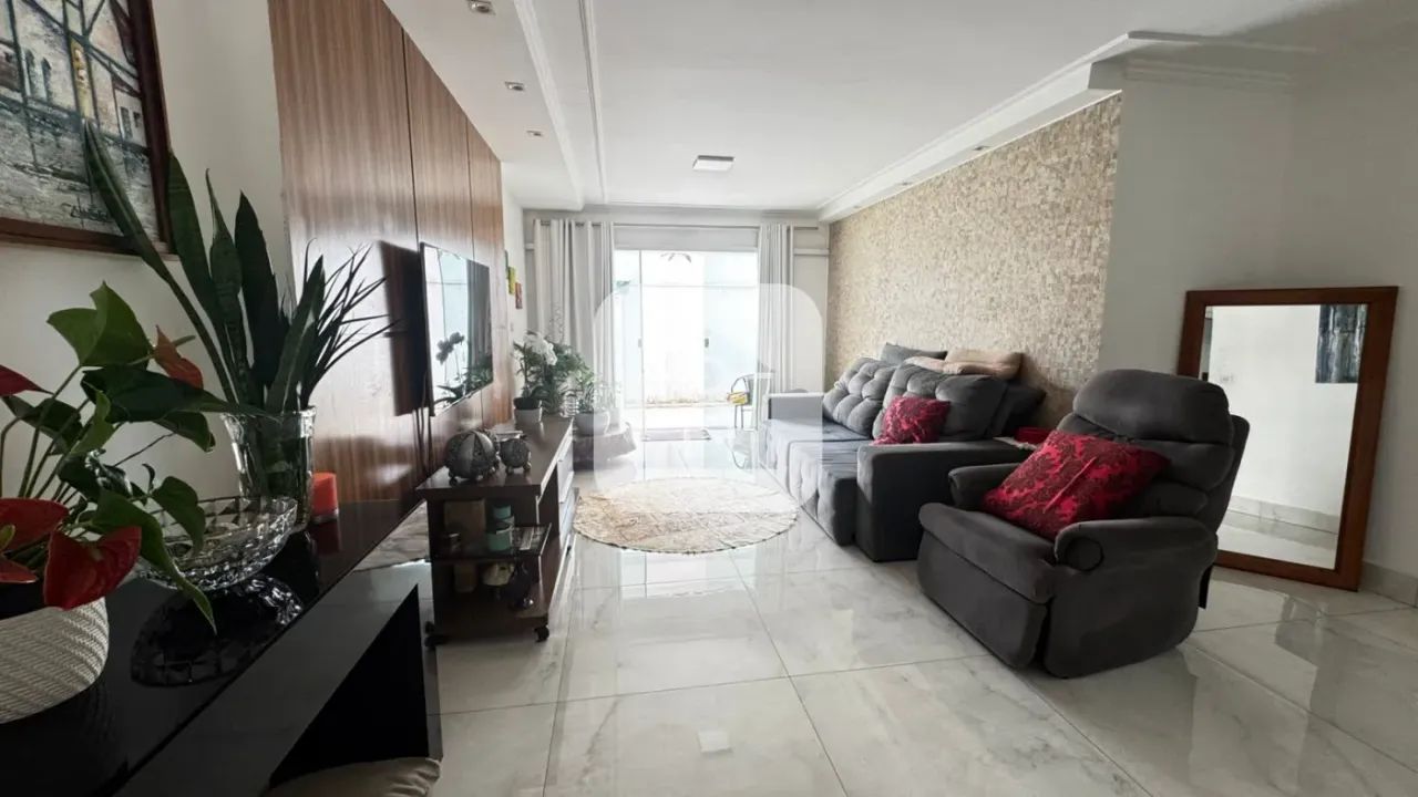 Casa para venda no bairro Cidade Jardim - Foto 2