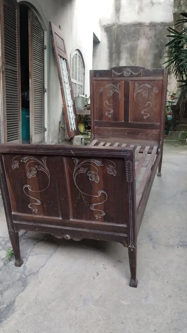 Cama solteiro anos 40 - Foto 2