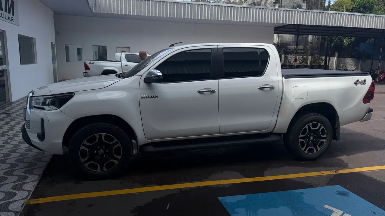 Toyota Hilux 2025