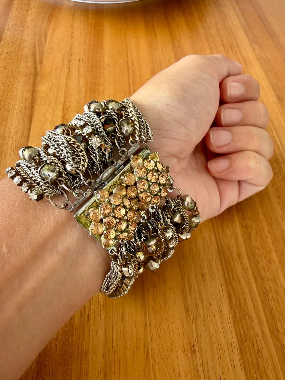 Pulseira Maxi Bracelete Correntes E Pedrarias Boho Chic - Foto 2