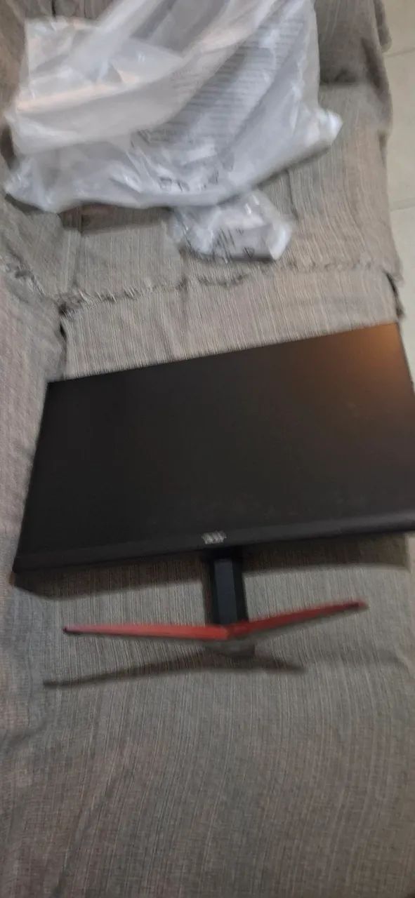 MONITOR ACCER ( COM DEFEITO ) 144hz