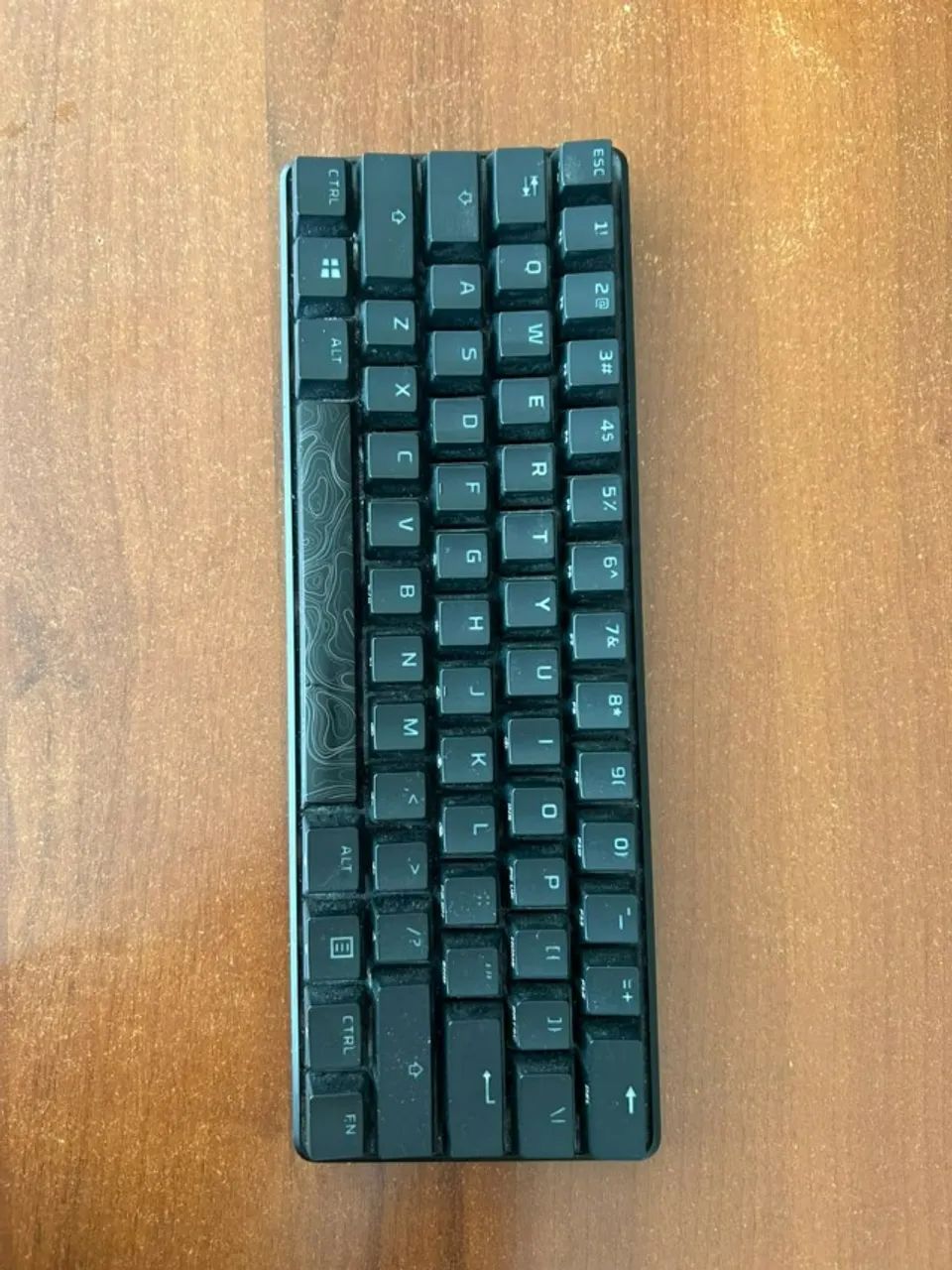 Teclado Hyperx Alloy 60% - Foto 4