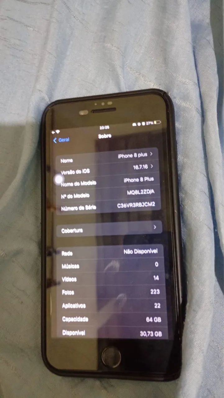 iphone 8 plus todo bom pegar e usar 64gb 100% bateria  - Foto 2