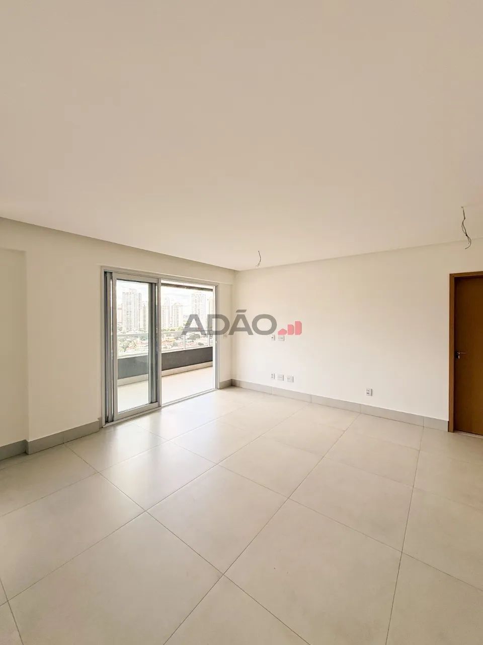 APARTAMENTO NO SETOR OESTE COM 3 SUÍTES E 133m² Apartamento com 3 Quarto(s) e 4 banheiro(s - Foto 4