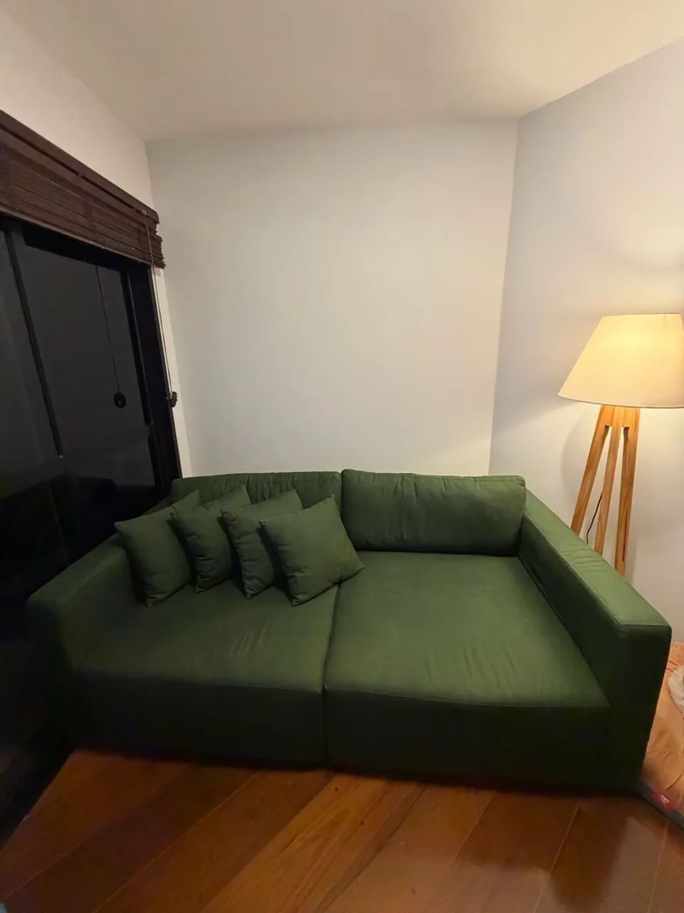 Sofa 2,10m Verde Impermeabilizado