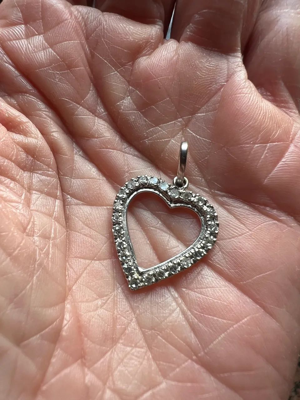 Pingente coração ouro branco 18k com diamantes - Foto 2